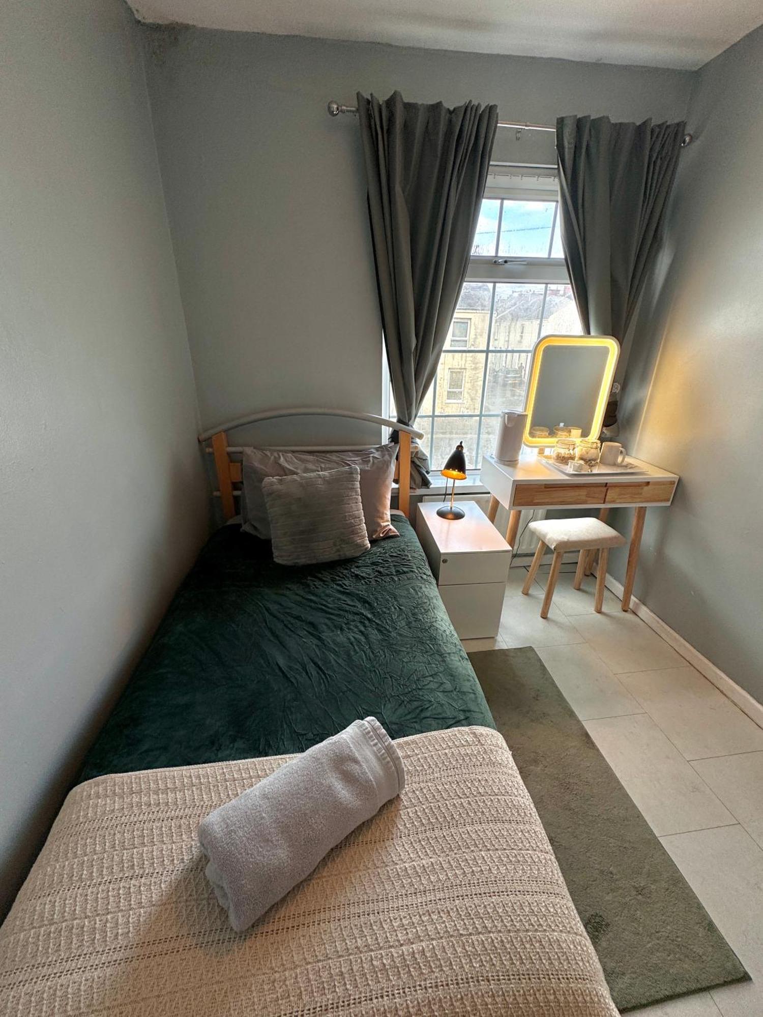 דירות בלפסט House Near To Castlecourt Shopping מראה חיצוני תמונה