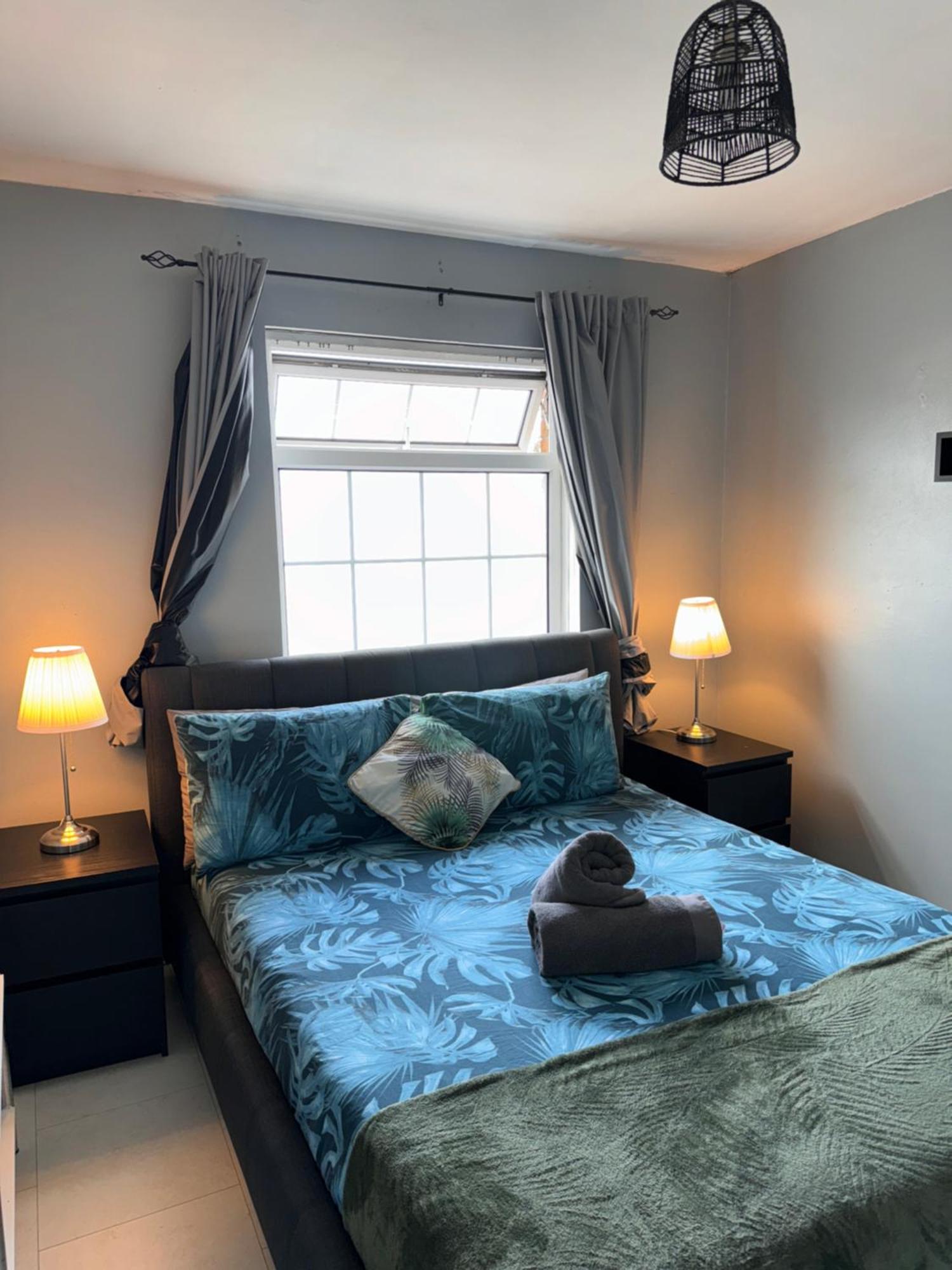 דירות בלפסט House Near To Castlecourt Shopping מראה חיצוני תמונה